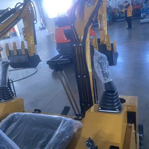 Nieuwe 0,9 ton benzine <span class=keywords><strong>mini</strong></span> rupsgraafmachine RBD15 met 0,25m³ bak, Ruibeidi motor, hoge graafkracht voor werkzaamheden in beperkte ruimte - Product Image 4