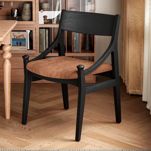 Chaise de salle à manger vintage en bois massif, siège rembourré, style minimaliste français et scandinave pour la salle à manger à domicile - Product Image 2