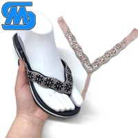Tongs à strass tendance, commande personnalisée MOQ300, livraison en 20 jours, EXW Export