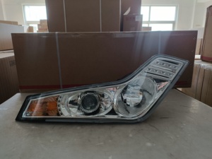 Faro Delantero para Autobús HC-B-1122 <span class=keywords><strong>567</strong></span>*442*202, Lámpara Combinada, Venta de Fábrica - Product Image 4