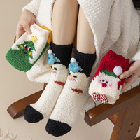Chaussettes de Noël douillettes et chaudes brodées pour femmes et filles, personnalisables en gros, de haute qualité