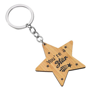Bán buôn gỗ bạn là một ngôi sao Keyring biểu tượng tùy chỉnh sang trọng Sao Key Fob cá nhân đầy cảm hứng gỗ sao Keychain phụ kiện - Product Image 1