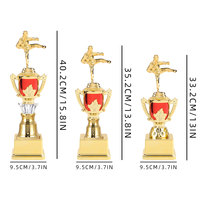 Trophées et médailles de karaté, taekwondo et arts martiaux à faible MOQ – Coupes en plastique pour compétitions sportives, événements et activités