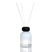 Bouteilles de diffuseur à roseaux en verre dépoli personnalisées en usine, de 50 ml à 300 ml, forme ronde, écologiques et durables, couleur et logo personnalisés disponibles
