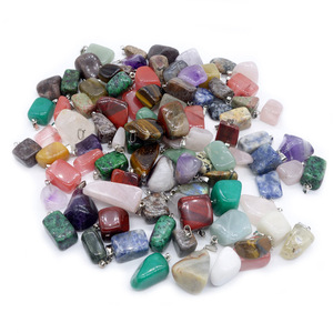 Colgantes de Piedras Preciosas Naturales de Forma Irregular, Colgante de Collar con Forma Anómala - Product Image 4