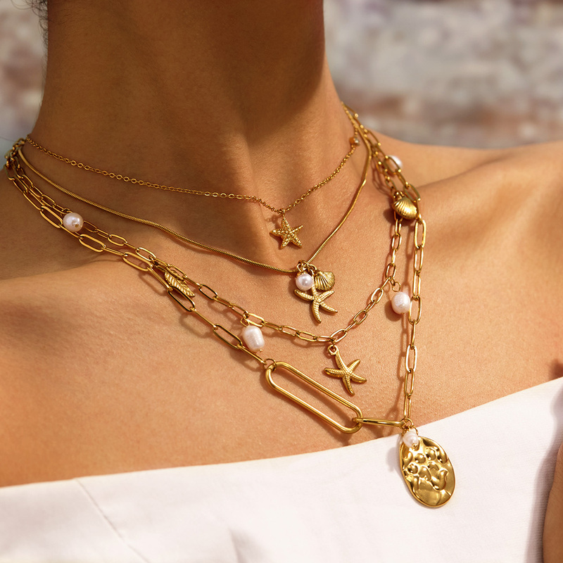 TG18K Gold Plated Airplane Pendant Necklace