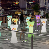 Table de bar LED lumineuse d'extérieur à hauteur de taille pour fêtes, tables de cocktail avec télécommande et fonctionnalités étanches
