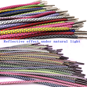 <span class=keywords><strong>Yezzy</strong></span> Embouts en laiton Charme en métal Paracord Aglets Terminaisons Lacets métalliques avec bouchon à sertir pour lacets de chaussures - Product Image 4
