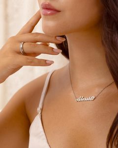 MAPIMANIA Collier personnalisé en acier inoxydable avec nom, cadeau sportif unisexe pour femme, anniversaire, remise de diplôme, chaîne en bambou - Product Image 2