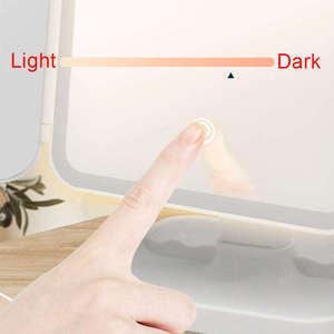 Miroir de maquillage pliable blanc, double face, design matelassé, miroir de bureau, cadre en plastique - Product Image 4