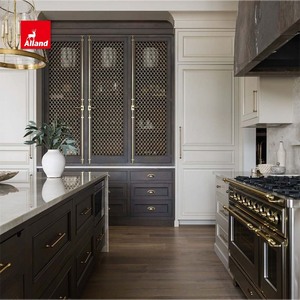 Armoires de <span class=keywords><strong>cuisine</strong></span> en bois massif Alland sur mesure, style transitionnel, multicolores, laquées mates, portes Shaker, pour plans ouverts - Product Image 2