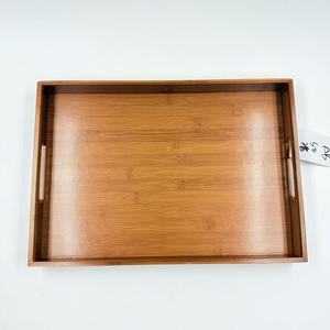 Plateau rectangulaire en bambou 40x28x4,5cm pour la restauration, style japonais - Product Image 1