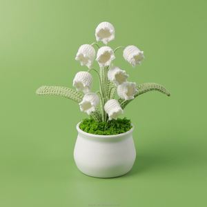 Maceta de Tulipanes Tejida a Mano, Flor Artificial para Decoración del Hogar, para el Día de la Madre, Navidad, Halloween - Product Image 3