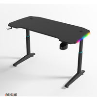 Bureau de jeu électrique BEISIJIE Y-Y, hauteur réglable, table en fibre de carbone avec éclairage RGB et accessoires
