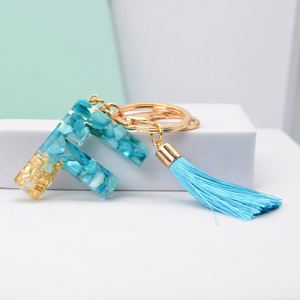 Llavero con borla de 26 letras del alfabeto inglés, llavero de resina acrílica con purpurina, dijes colgantes para bolso - Product Image 6