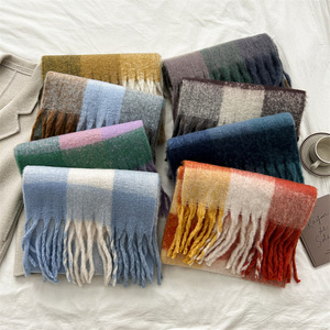 Otoño e Invierno nueva bufanda de celosía de Color térmico grueso hilo europeo y circular borlas gruesas hechizo Color Ac chal bufanda - Product Image 2