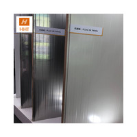 Panneaux sandwich en polyuréthane PU/PIR de 50 mm, 75 mm, 100 mm, 120 mm, 150 mm, 200 mm pour toiture, isolation des murs, chambre froide, congélateur