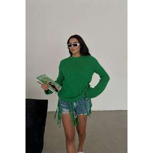 Suéter Alise con Detalle de Borlas Acanaladas para Mujer, Manga Larga, Otoño, Casual, Antipilling, 14 Gg, Color Benetton - Product Image 1