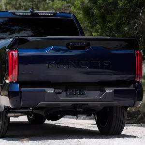 Luces Traseras LED Originales para Toyota <span class=keywords><strong>Tundra</strong></span> <span class=keywords><strong>2022</strong></span>-2024, Conjunto <span class=keywords><strong>de</strong></span> Luces Traseras Automotrices, Luces Traseras con Intermitentes Integrados, Accesorios para Automóviles - Product Image 4