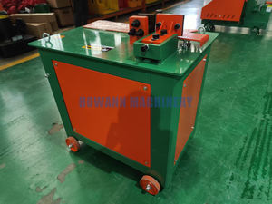 Machine à cintrer les plaques à 4 rouleaux de haute précision avec fonction de pré-pliage pour la fabrication de cylindres - Product Image 5