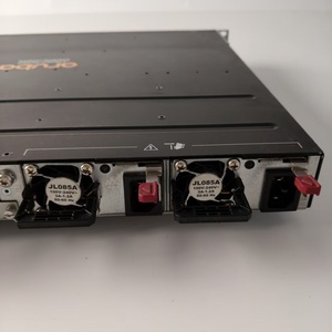 Commutateur géré JL658A <span class=keywords><strong>CX</strong></span> <span class=keywords><strong>6300M</strong></span> 24 ports SFP+ 4 ports SFP56 couche 3 avec liaison montante 10G-50G, montage en rack 1U - Product Image 3