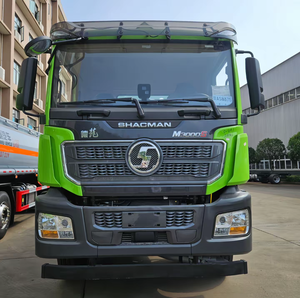 Nouveau <span class=keywords><strong>camion</strong></span>-<span class=keywords><strong>citerne</strong></span> Euro V Shacman 8x4 RHD/LHD, moteur Weichai 380 CV, réservoir de carburant de 30000 L pour le transport de liquides inflammables - Product Image 3