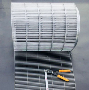 Yuking YK Animal <b>Netting</b> 15mmx100mm Welded Mesh 2.0mm Galvanized for Free Range Duck Fencing and Poultry Yard Protection Systems - Product Image 1