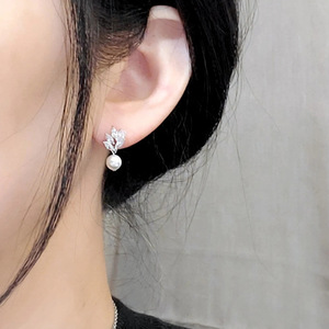 Orecchini pendenti a forma di foglia con aspetto di perla per donna, semplici ed eleganti, con pietre scintillanti, gioielli pendenti per le orecchie - Product Image 3