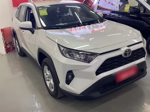 Voiture d'occasion, grande <span class=keywords><strong>promotion</strong></span>, <span class=keywords><strong>rav4</strong></span> essence 2.0 SUV traction avant 5 places - Product Image 5