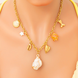 Collier en acier inoxydable avec pendentif coquillage doré, style resort océanique, chaîne de clavicule couleur or 18 carats, bijoux pour femmes - Product Image 4