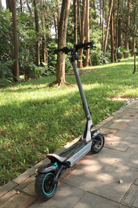 Los más vendidos en EE. UU. 2025 Oficial JGH X3 Gris Plateado Scooter Eléctrico Adulto <span class=keywords><strong>Cerca</strong></span> - Product Image 2