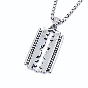 จี้สร้อยคอผู้ชายดีไซน์ปลายแหลมใบมีดสแตนเลส รุ่น 2160129 - Product Image 5