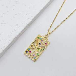 Collier carré papillon plaqué or pour femmes Bijoux en acier inoxydable avec pendentif zircon Collier ras du cou de luxe - Product Image 3