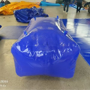 PVC Large Outdoor Flexible <b>Water</b> Tank Anti-Leaking For 40 <b>Container</b> Non Food Grade Engineering Use - Product Image 2