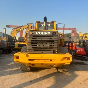 รถตักล้อยางมือสอง komatsu volvo cat L180F เครื่องยนต์ดีเซล volvo คุณภาพสูง พร้อมบุ้งกี๋ ปี 2022 ราคาถูกในลานจอดรถ - Product Image 4