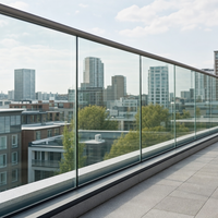 Balustrades, rampes et panneaux de clôture en verre pour balcon extérieur, fabriqués en verre de sécurité feuilleté provenant d'une usine de verre