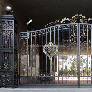 Clôture en métal en usine en gros Panneaux galvanisés utilisés <span class=keywords><strong>D</strong></span>écoration extérieure Logement <span class=keywords><strong>Jardin</strong></span> Villas Resort Porte en fer forgé - Product Image 4