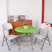 Ensemble table et chaises de banquet rondes en plastique léger et moderne, de qualité supérieure, pour restaurant et hôtel - Vente chaude