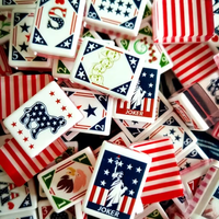 Jeu de Mahjong personnalisé avec drapeau américain et Statue de la Liberté, tuiles de Mahjong transparentes blanches à double couche, bordure rouge, blanc et bleu