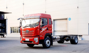 E3รถบรรทุกที่บรรทุก Jk6ใหม่4X2รถบรรทุกหนักปานกลางเครื่องยนต์คัมมินกล่องเกียร์ดีเซลแบบเร็วขายดี - Product Image 4