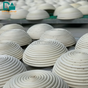 Juego de Cestas de Panadería Profesionales, Disponibles en Material Plástico y Ratán - Product Image 1