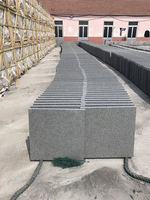 Dalles de granit gris foncé modernes polies/flamées G654 pour revêtements de sol et murs de villas