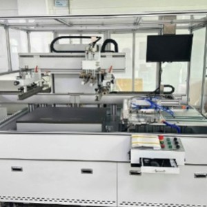 Machine d'impression sérigraphique entièrement automatique 700x1000 mm à 6 stations, haute vitesse, verticale, à quatre axes, avec distributeur et pince à courroie - Product Image 1