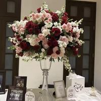 Grande boule de fleurs artificielles rouges réalistes, décorations de table de mariage et centres de table floraux durables