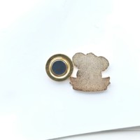 Broche en émail personnalisée motif animal de dessin animé, design mignon, en métal rigide, vente en gros pour sacs, vêtements, cadeaux, épingles à fermoir magnétique Koala