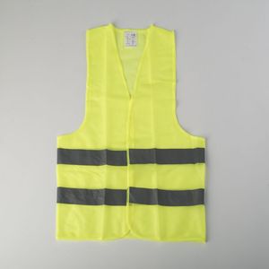 Kit d'urgence automobile personnalisé avec câbles <span class=keywords><strong>de</strong></span> démarrage, corde <span class=keywords><strong>de</strong></span> <span class=keywords><strong>remorquage</strong></span>, <span class=keywords><strong>triangle</strong></span> <span class=keywords><strong>de</strong></span> signalisation et gilet <span class=keywords><strong>de</strong></span> sécurité pour voiture, camion, remorque - Product Image 3