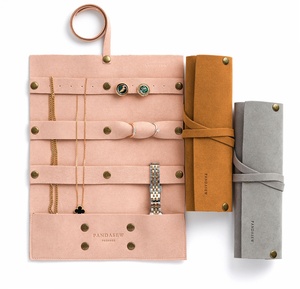 PandaSew - Organizador de Joyas de Lujo con Logotipo Personalizado, Enrollable, de Microfibra de Alta Calidad de 1.4 mm, Bolsa de Viaje para Guardar Joyas - Product Image 4