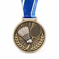 Médaille de volley-ball personnalisée en alliage de zinc 3D, finition or antique, avec ruban, médailles de récompense sportives en métal pour les tournois scolaires et les souvenirs de club