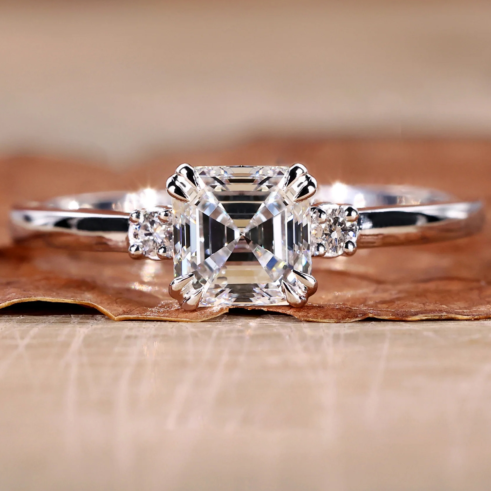 Double diamond cut ring