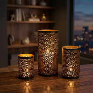 เชิงเทียนเหล็กตัดลายต้นคริสต์มาสทำมือ Sonnet Decor รุ่น 2101 ชุด 3 ชิ้น ทนความร้อน พิมพ์ลายดิจิตอล 1 สี สำหรับตกแต่งบ้าน - Product Image 3